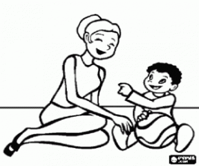 ÇOCUK BAKIMI VE EV İŞLERİ YAPILIR