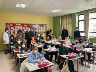 İLAÇ DEDEKTİFLERİ EĞİTİMİ İTÜ ETA VAKFI DOĞA KOLEJİNDE